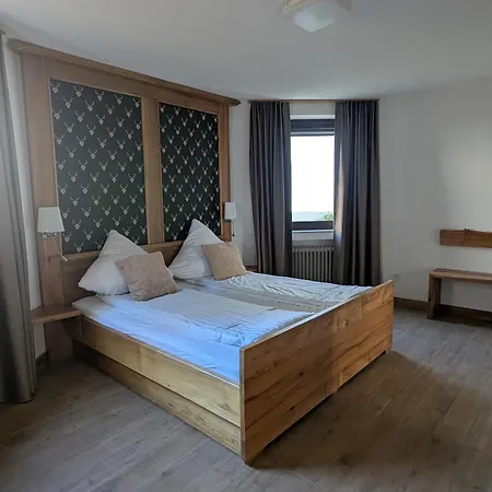 Waldblick Apartment *